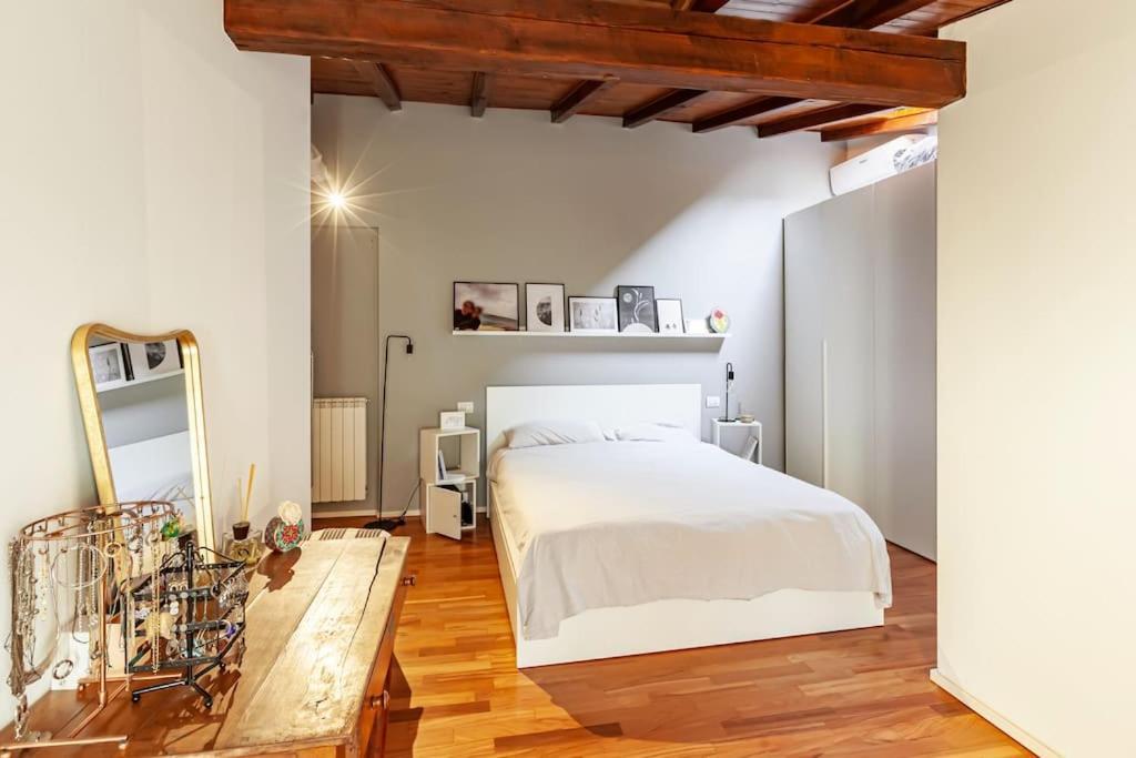 밀라노 Elegante Loft Su 2 Piani A 5 Minuti Da San Siro 아파트 외부 사진